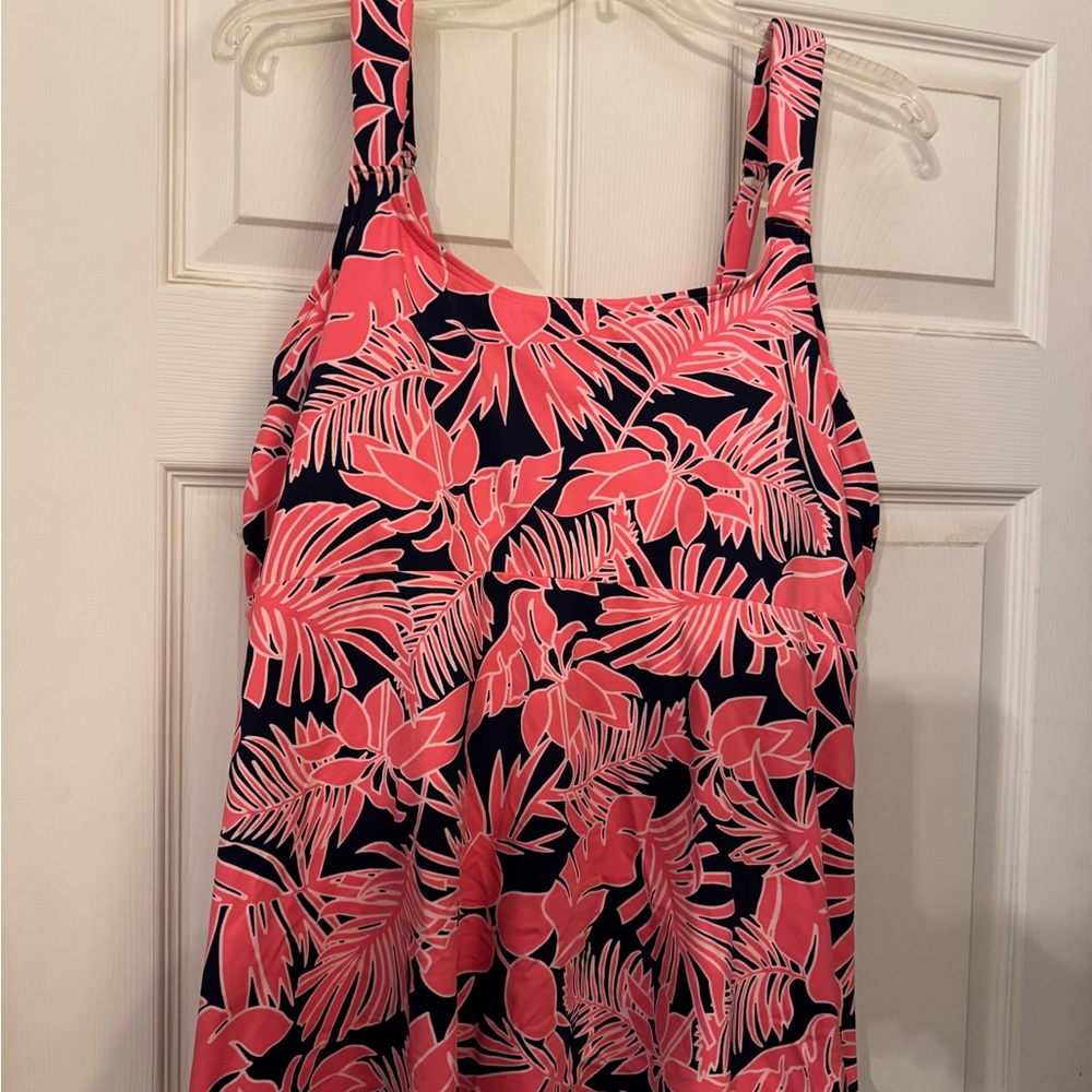 Lands' End Coral and Navy Flutter Tankini Top XL